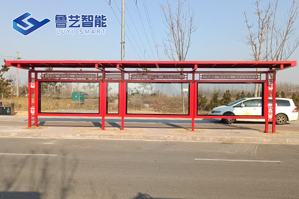 风筝元素融入公交候车亭：山